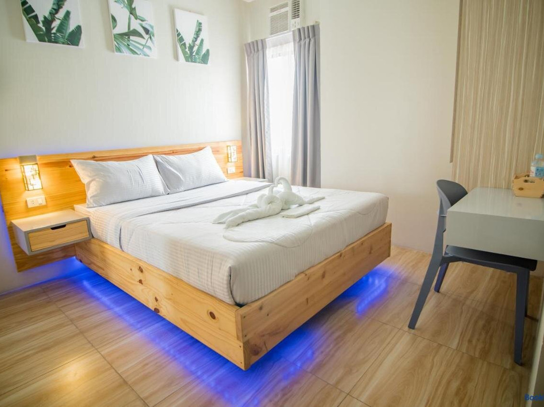 DLT Suites Boutique Hotel