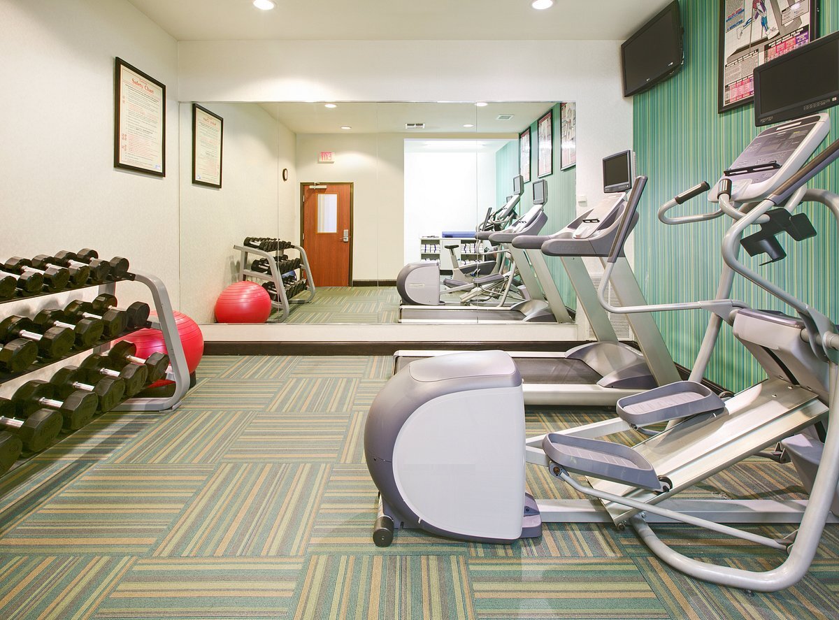 Holiday Inn Express & Suites Denton North By IHG-官方