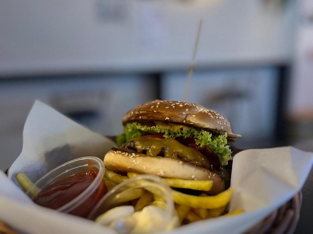 El Ciccio Burger (presso Mono Bar)