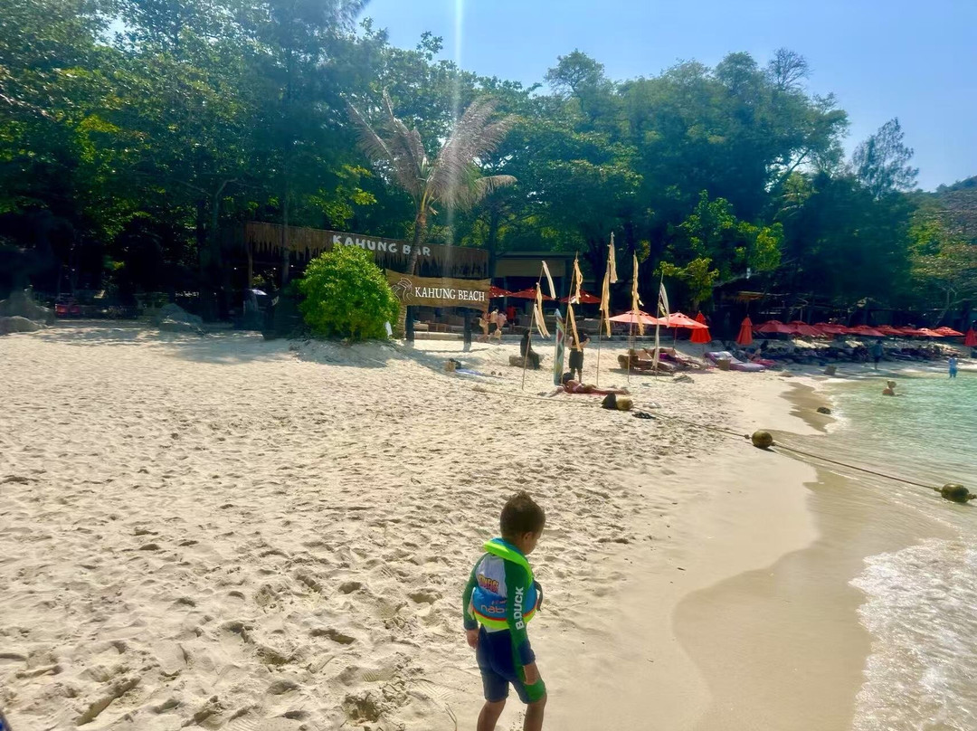 Kahung Beach Phuket-珊瑚岛必去景点