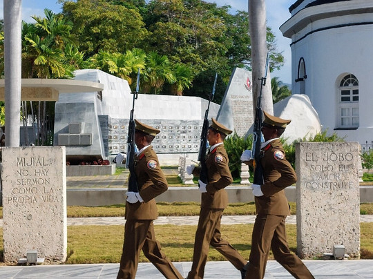 Out Of The Box Tours-古巴圣地亚哥必去景点