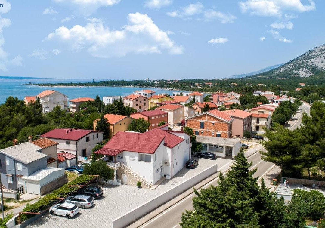 Apartments Diora