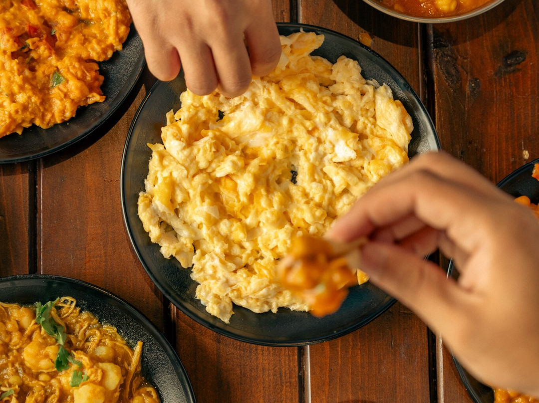 Fareeq Bin Aqool Restaurant