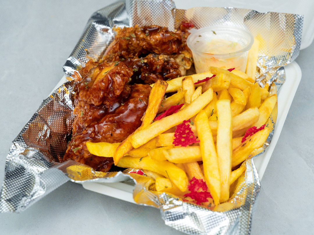 Tatch Tree Event Centre, Restaurant & Lounge