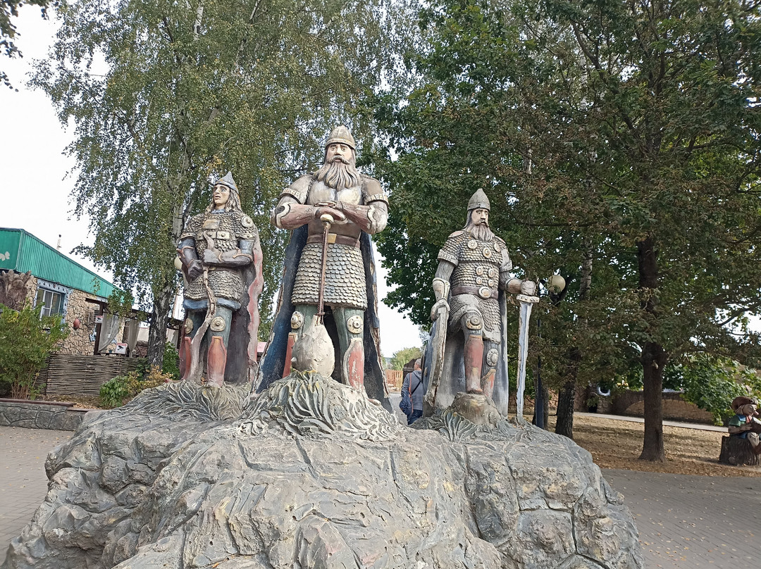 Tri Bogatyrya Park-Kozelsk必去景点