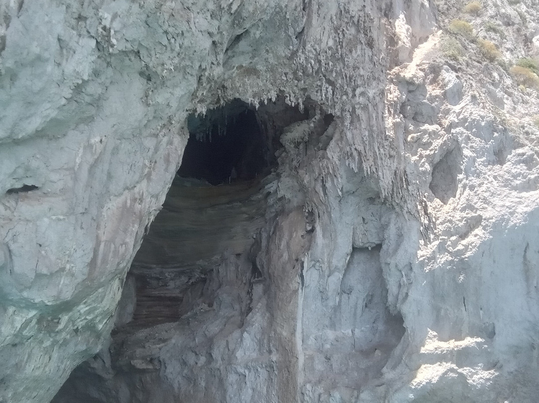 White Grotta-卡碧岛必去景点