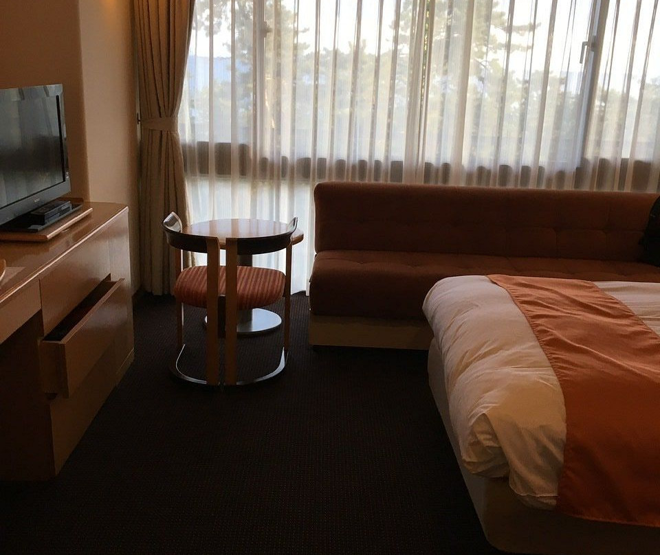 Suzu Beach Hotel主图