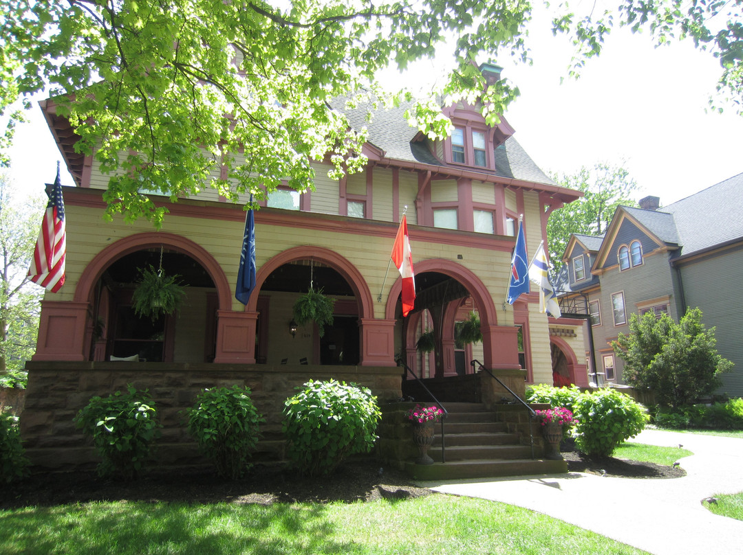 埃姆伍德巴法洛旅馆 主图