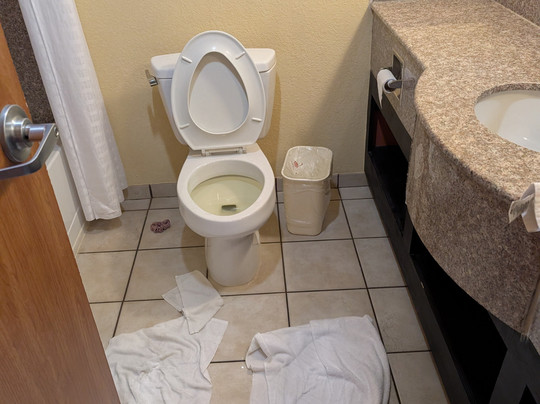 Comfort Inn & Suites Convention Center主图