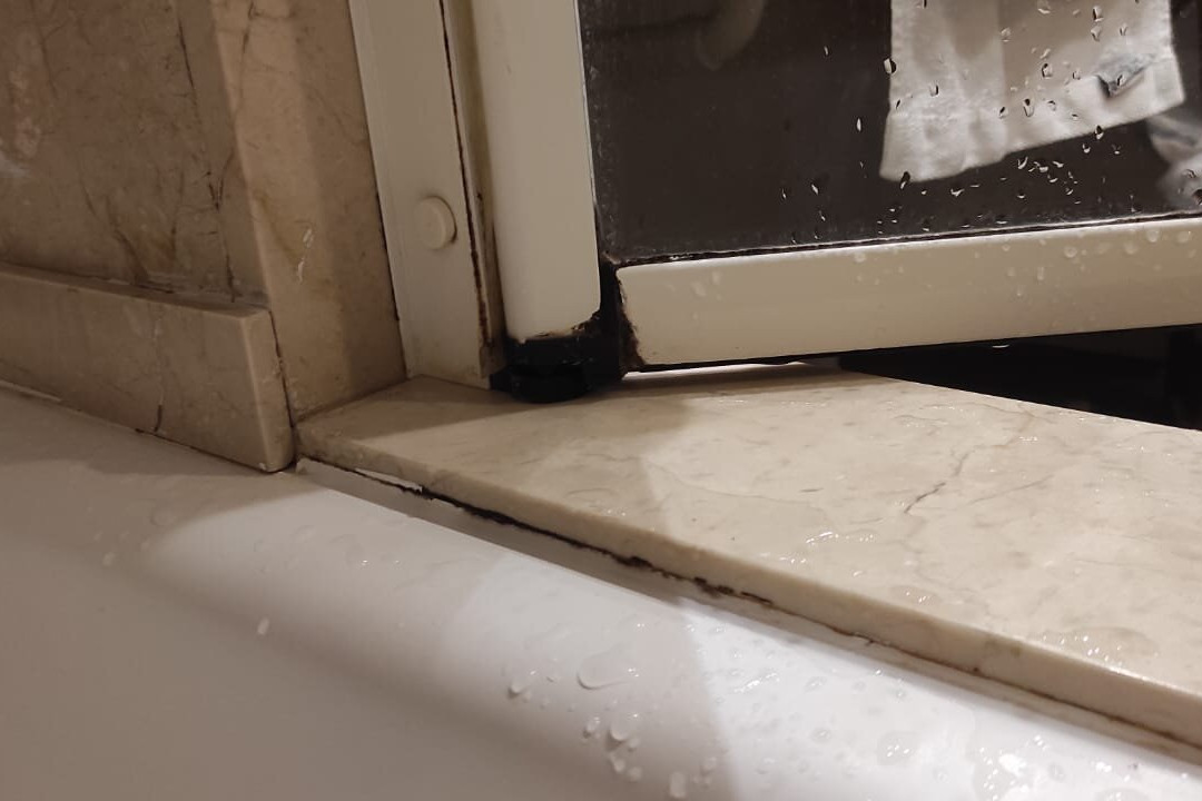 米里亚赫罗纳酒店主图