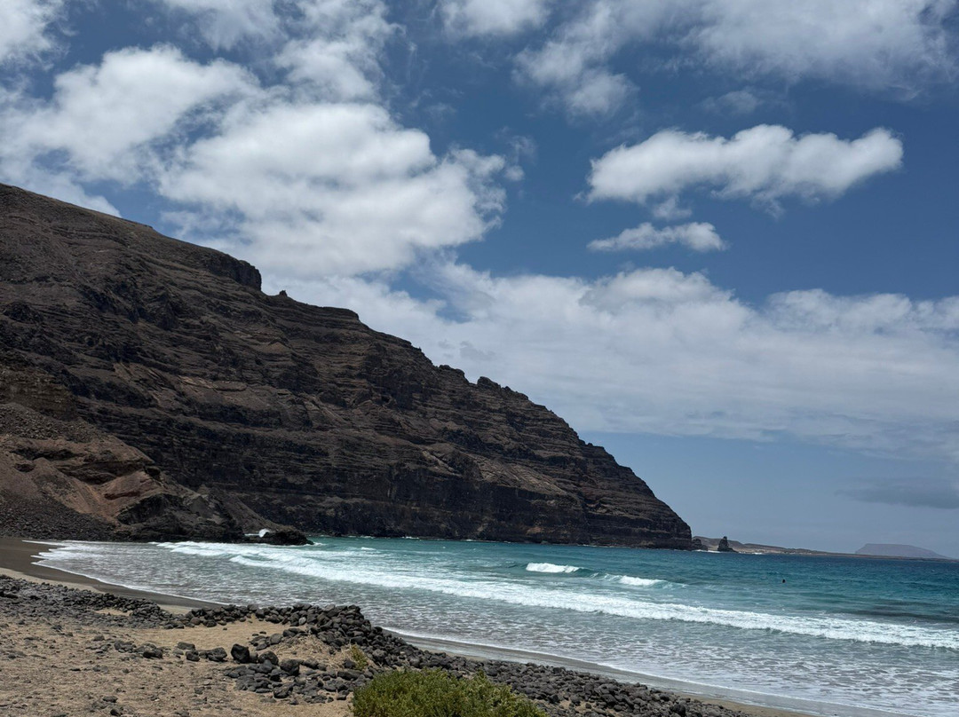 Playa de la Canteria-Orzola必去景点