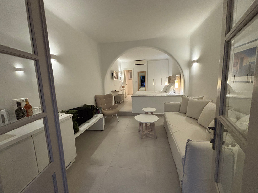 圣托米玛拉假日酒店主图