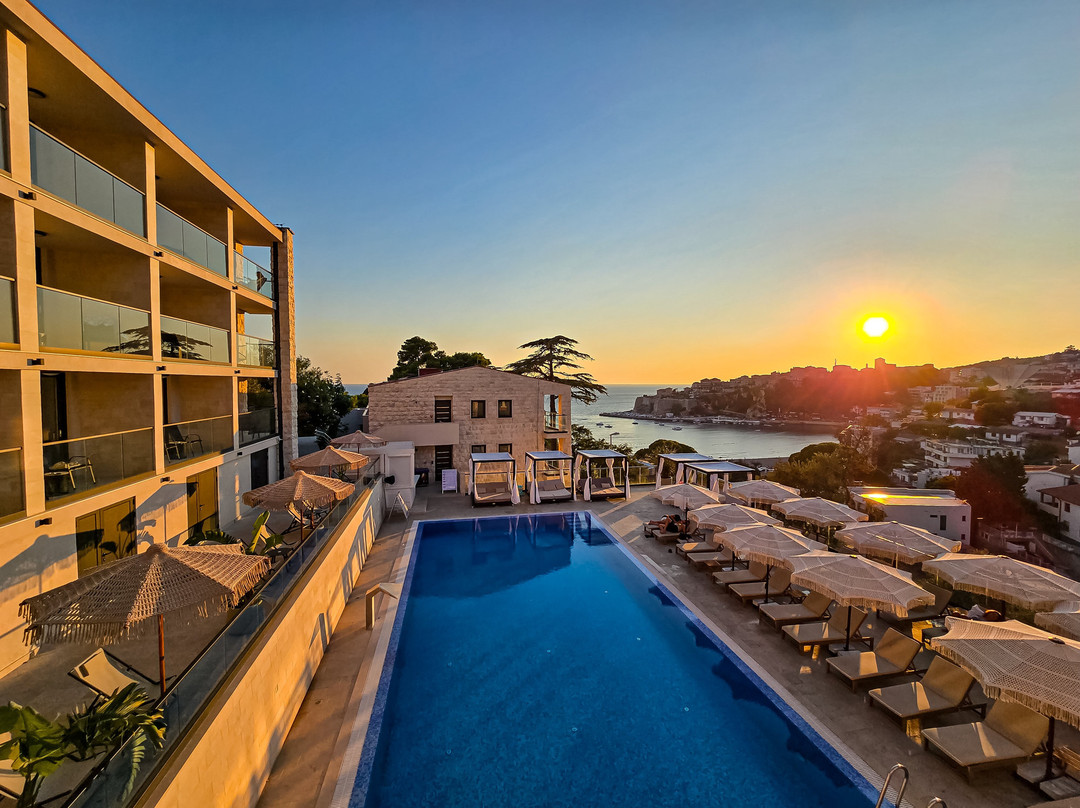 The New Hotel Mediteran - Villa Edition