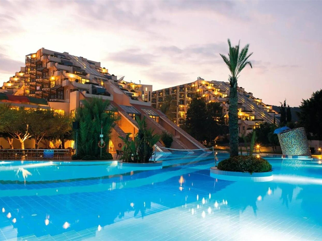 利马利姆拉酒店