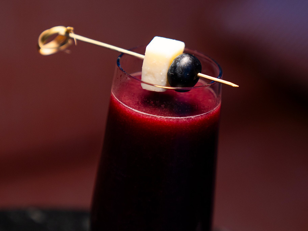 Voyn | Kitchen & Bar