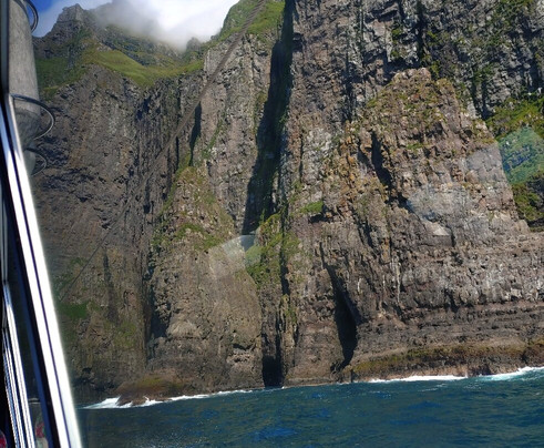 Vestmanna Bird Cliffs-Vestmanna必去景点
