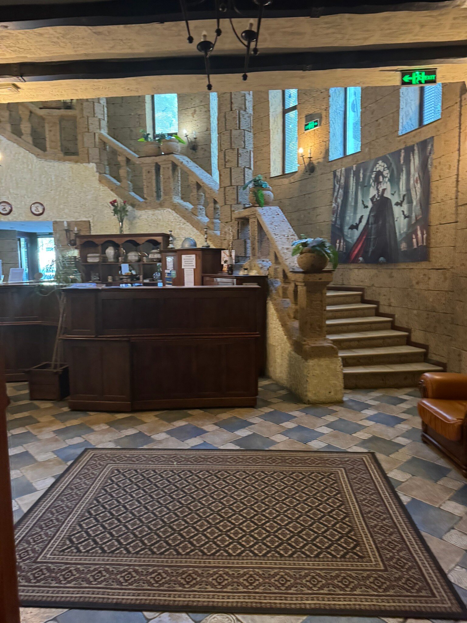 House of Dracula Hotel-官方