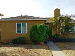 巴斯托奥特莱斯购物中心-巴斯托必去景点