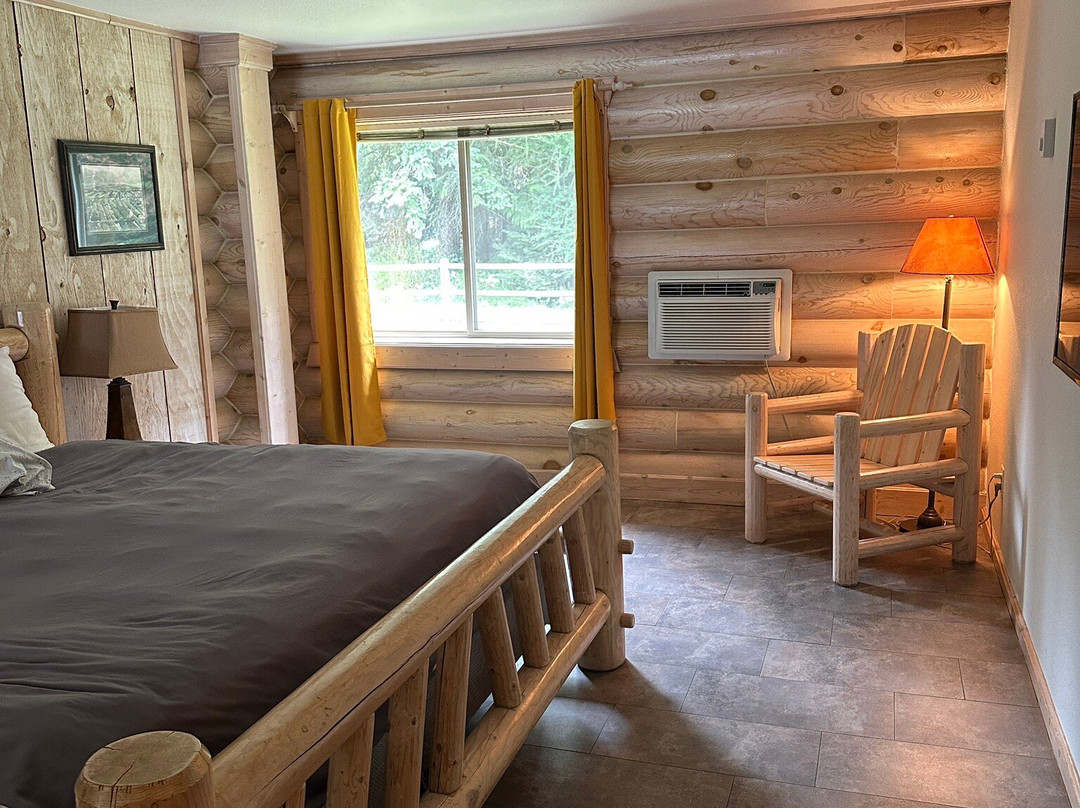 Bonners Ferry Log Inn主图