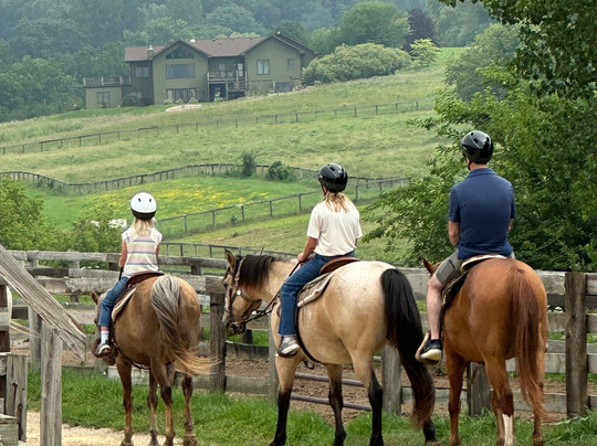 Shenandoah Riding Center-加利纳必去景点