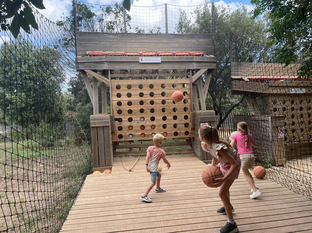 Parc Mad Maze-Larnas必去景点