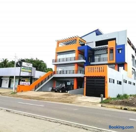 ZEN Rooms NBC Sun Griz Aklan