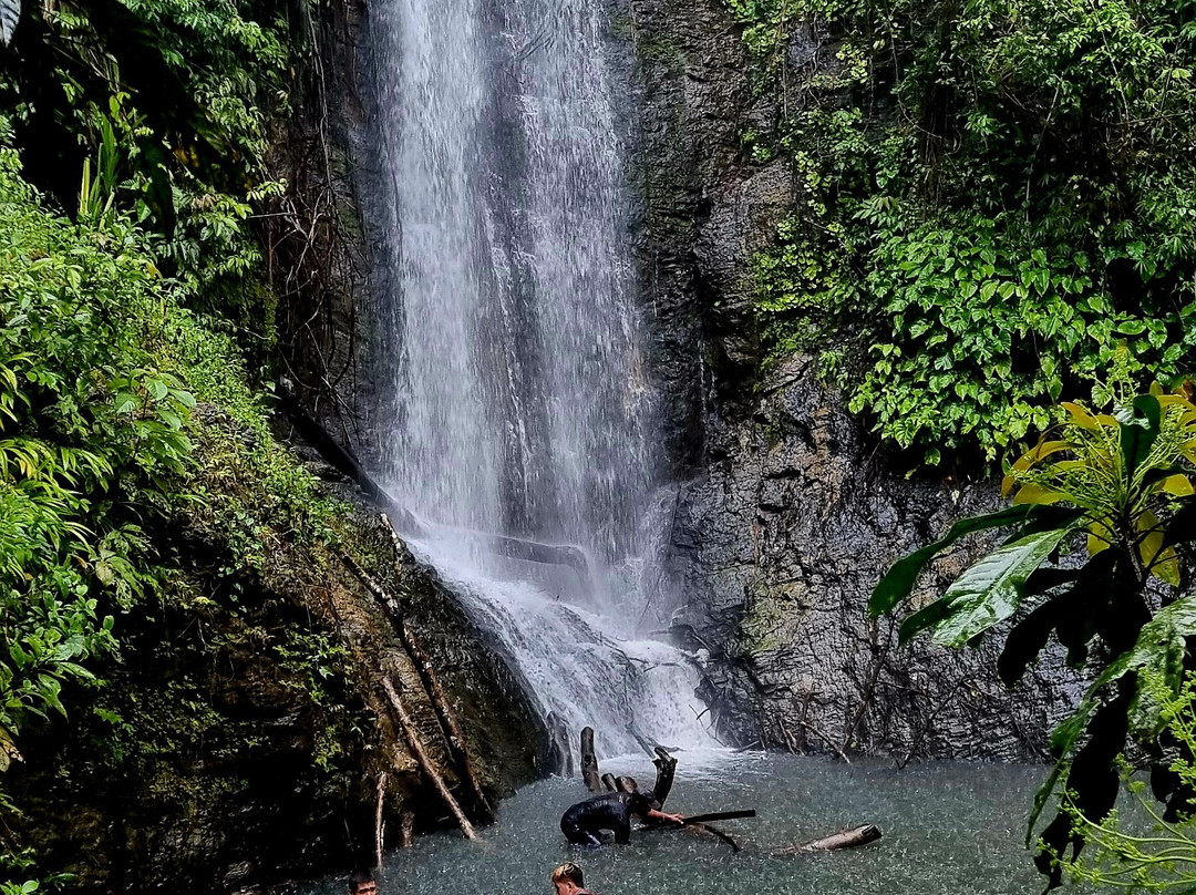 Kuyawyaw Falls-Taytay必去景点