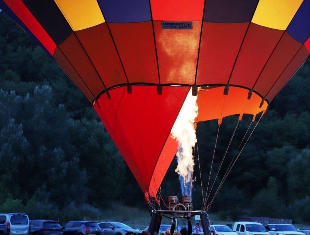 Forcalquier France Montgolfiere-Forcalquier必去景点