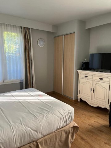 克罗瑟利洪福乐酒店-客卧