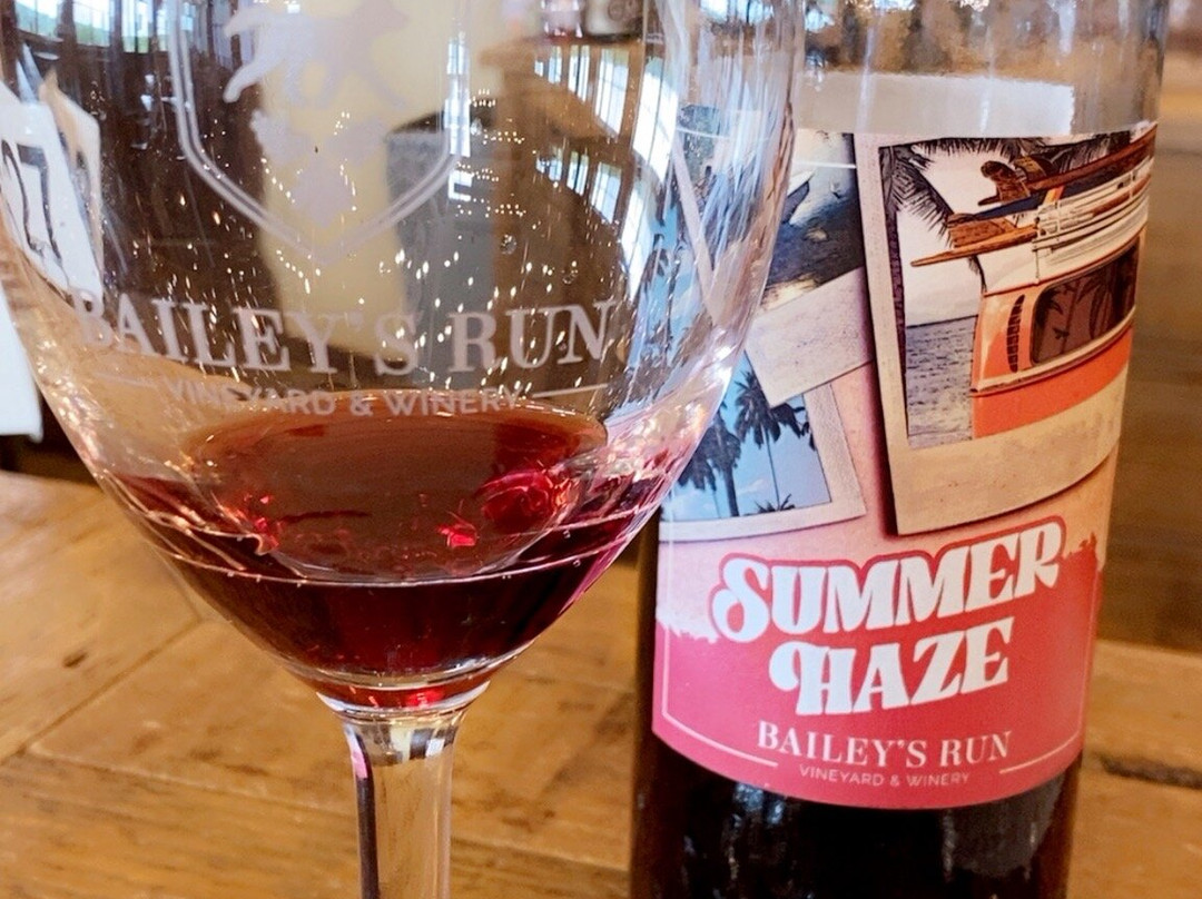 Bailey's Run Vineyard & Winery-New Glarus必去景点