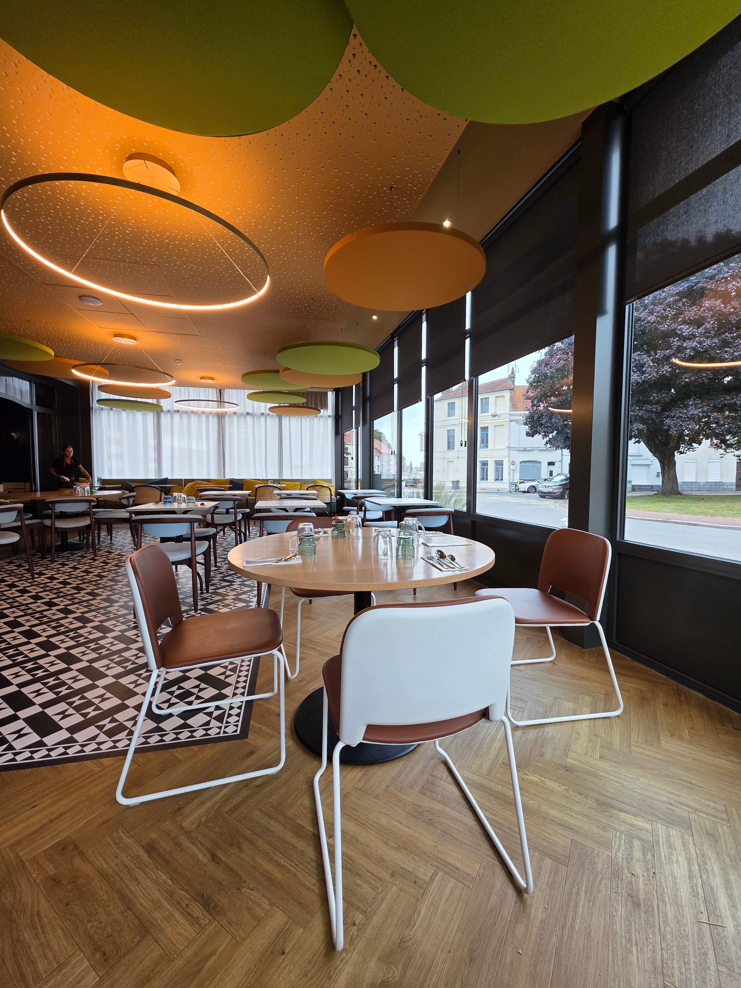 Mercure Saint-Omer Centre Gare-官方