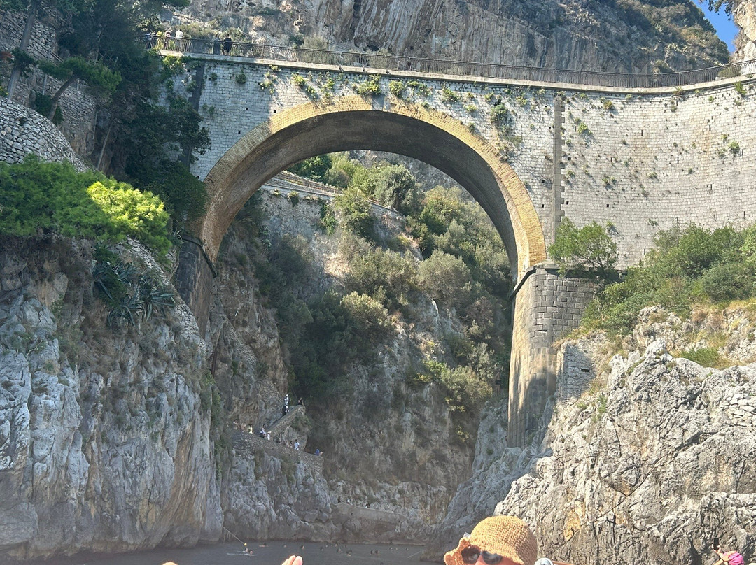 Amalfi Coast Sea Kayak Tours-阿马尔菲必去景点