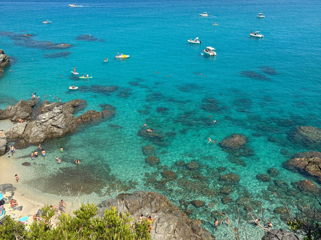 Spiaggia Paradiso del sub-Zambrone必去景点