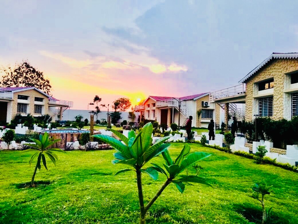 Royal Karhandla Resort-酒店景观