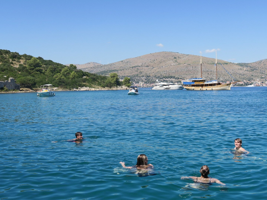 Kaštela Boat Tours-Kastel Kambelovac必去景点