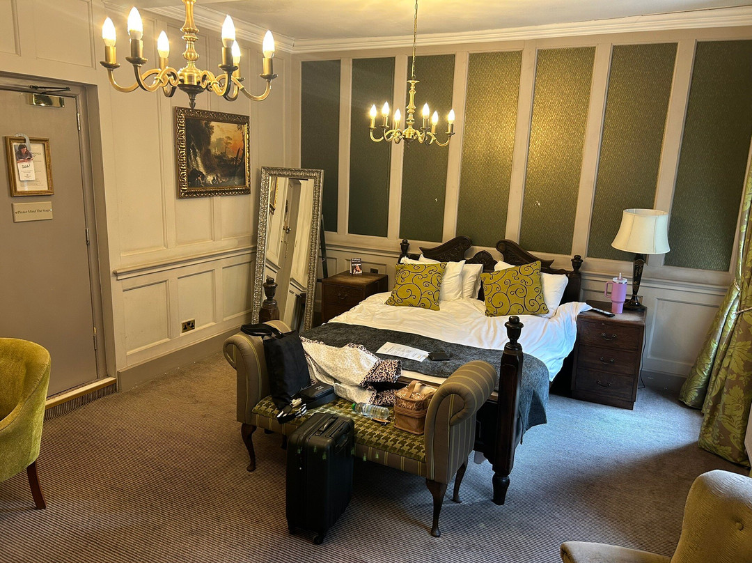 Cross Hands Hotel
