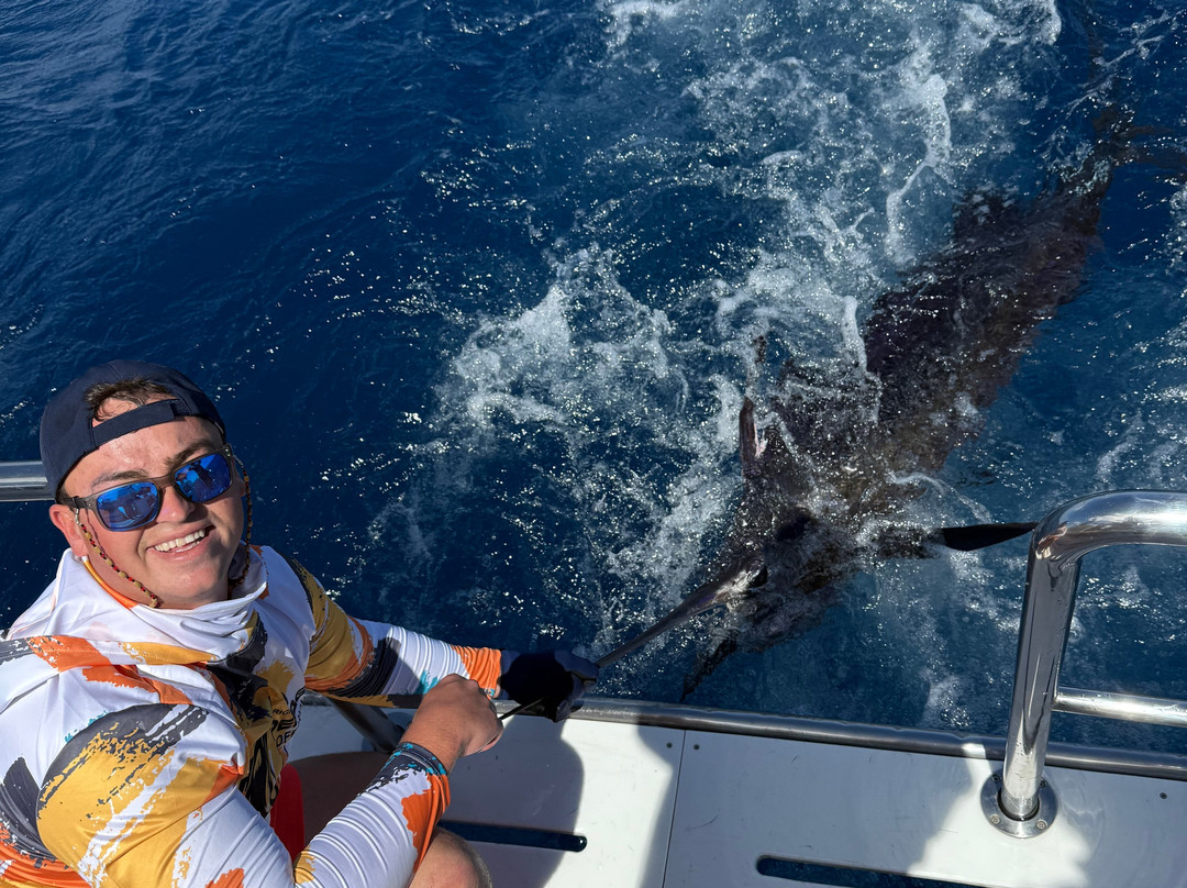 Reel Teaser Fishing Adventures-布鲁姆必去景点