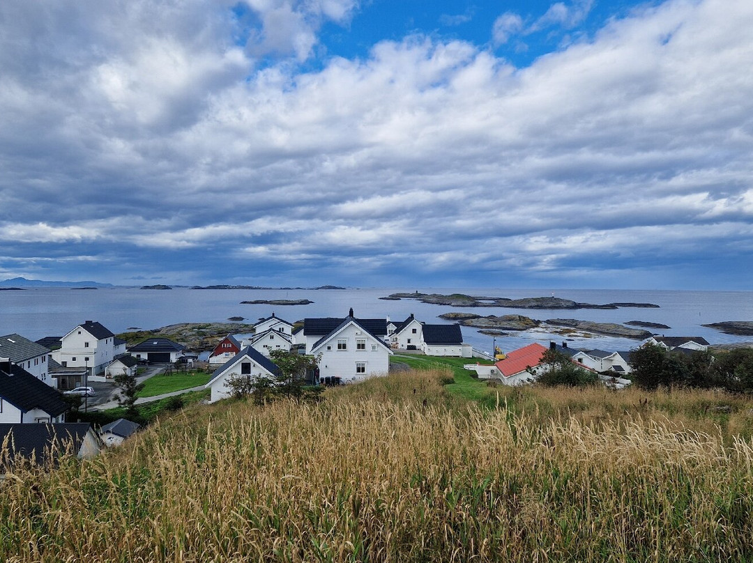 Fiskevaeret Bjornsund-Bud必去景点