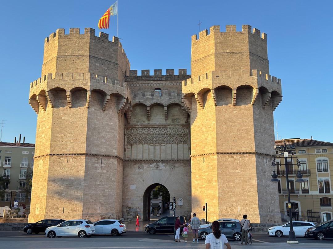 Mythic Valencia主图