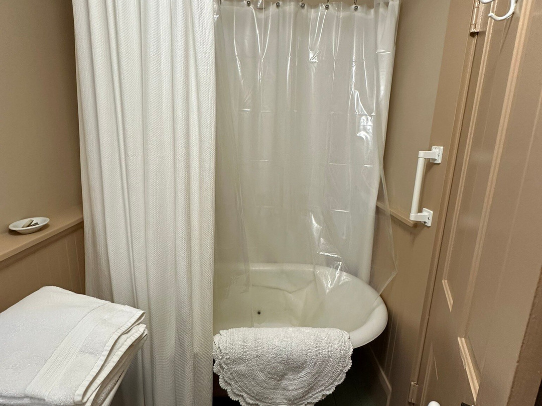 Strawberry Farm Bed & Breakfast主图