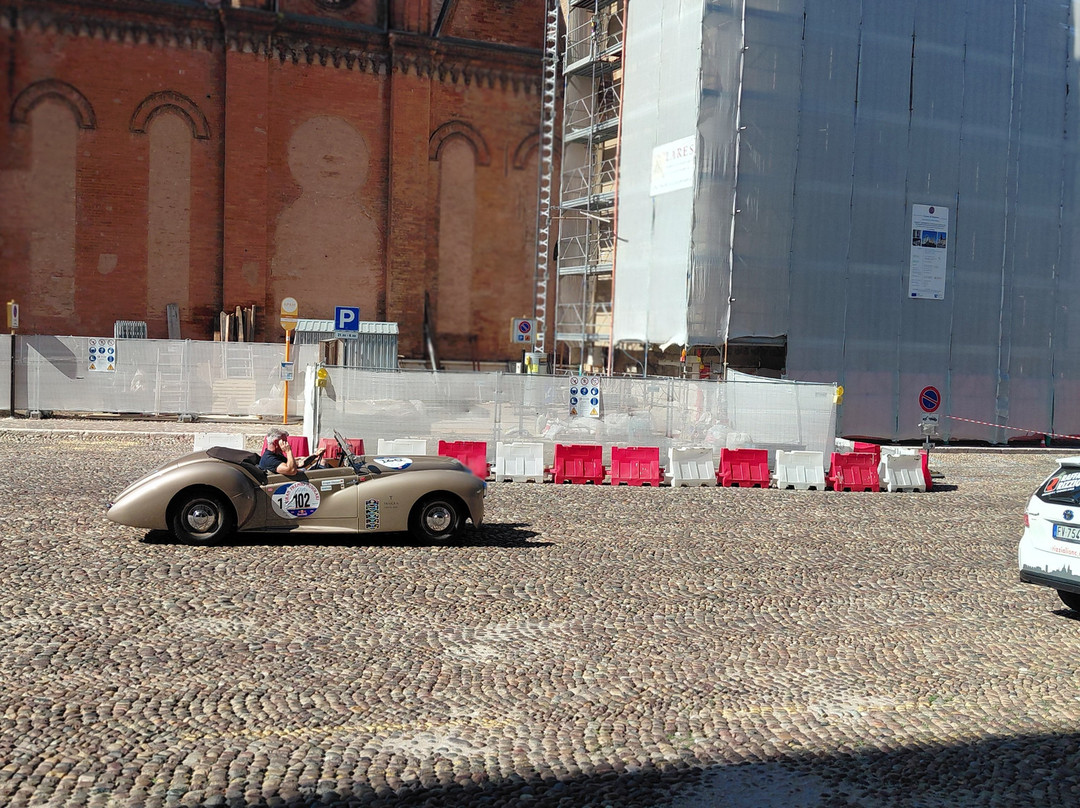 Piazza Sordello-曼托瓦必去景点