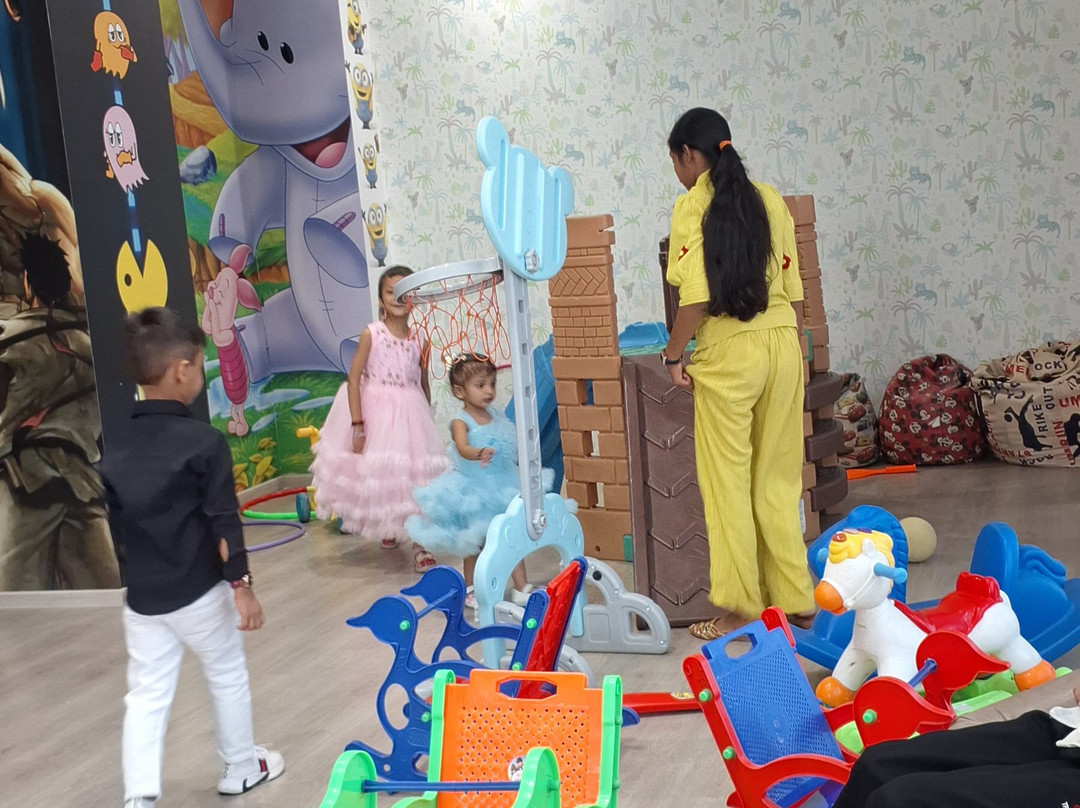 Golden Blossom Imperial Resorts主图