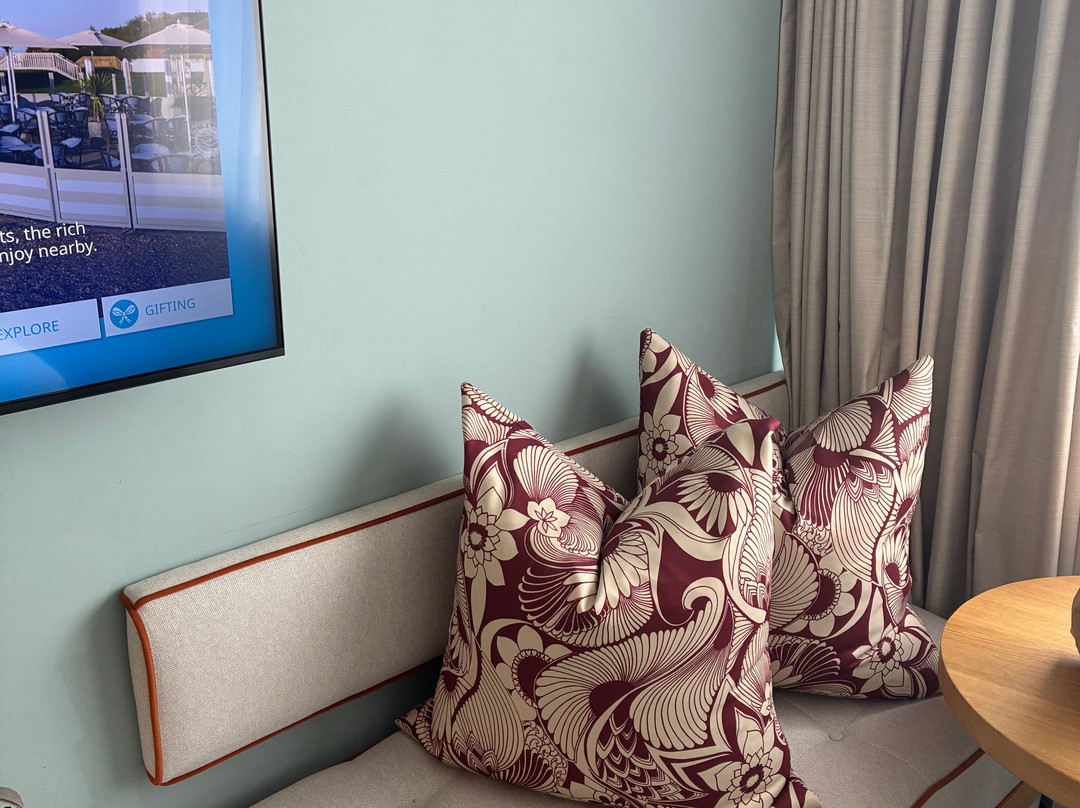The Relais Cooden Beach主图