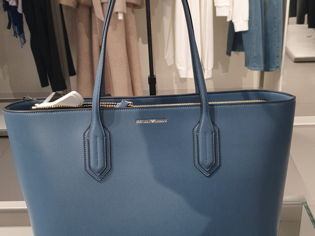 Armani Outlet-Trissino必去景点