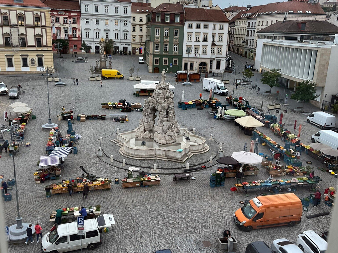 格兰子酒店主图