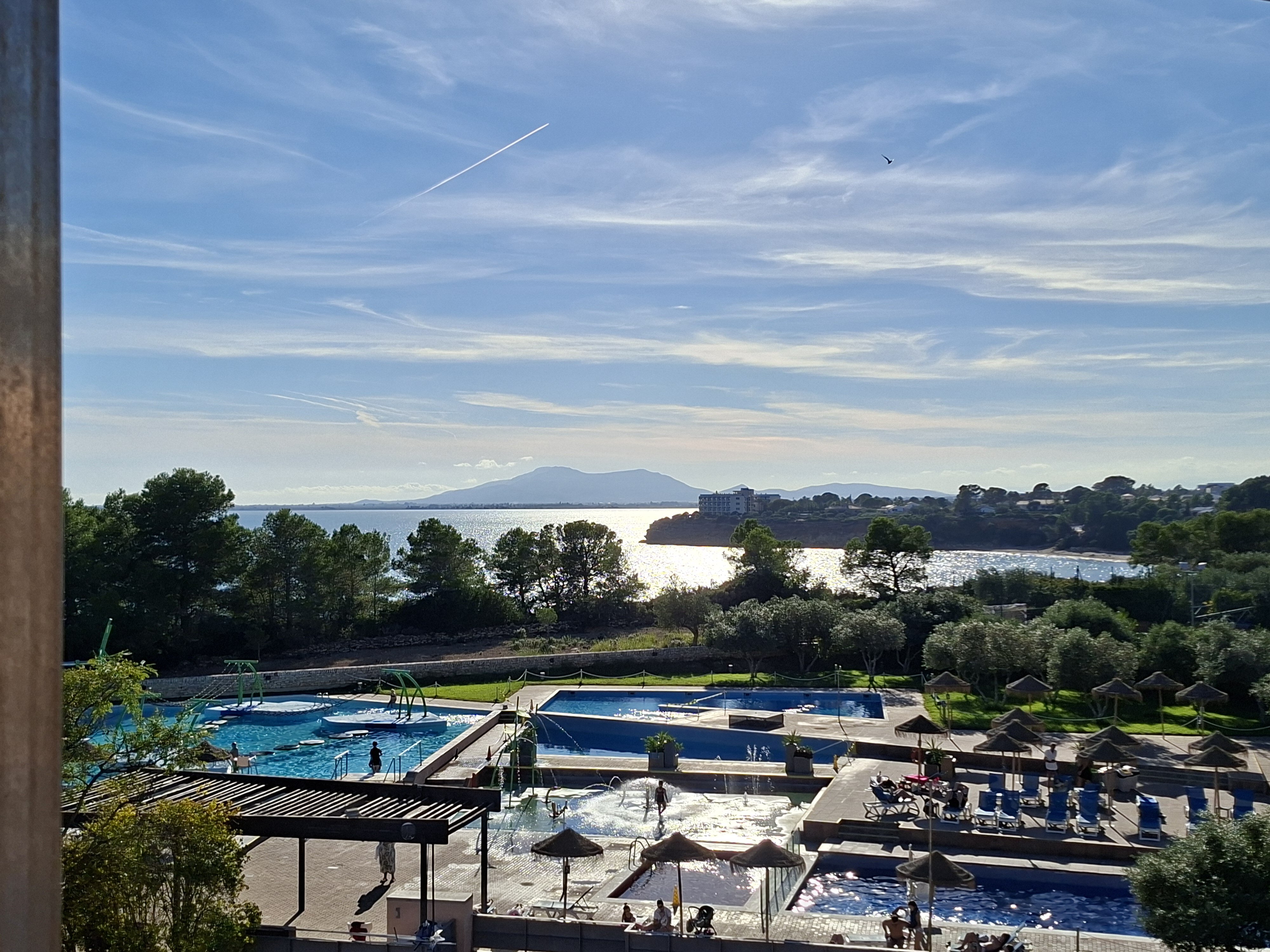 Ohtels Les Oliveres-泳池