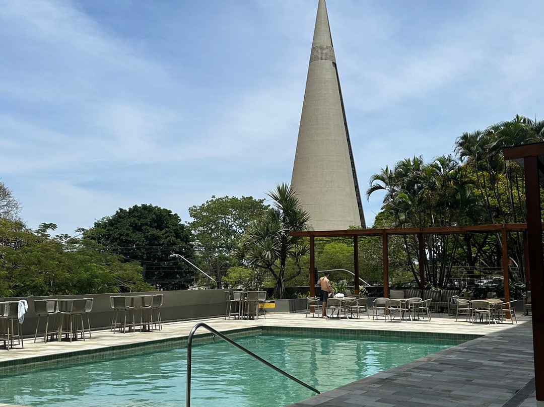 Hotel Deville Business Maringá主图