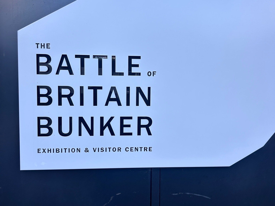 Battle of Britain Bunker-乌克斯桥必去景点