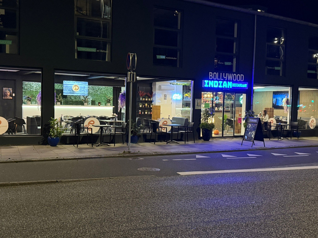 Bollywood Indian Restaurant