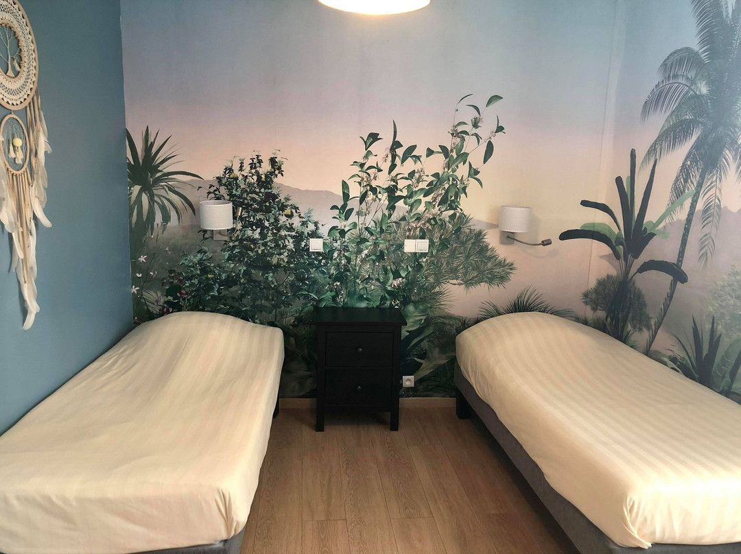 卡斯特亚纳酒店住宿-黎凡特酒店